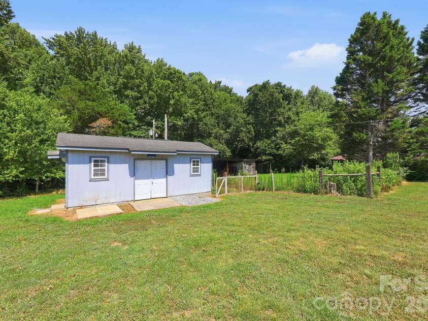 4650 NC 801 Highway, Woodleaf, NC 27054.  MLS# CAR4399692, YatesRealty ID 35485. Workshop