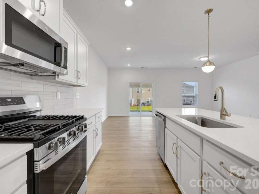 2694 Yeager Drive, Concord, NC 28027.  MLS# CAR4391059, YatesRealty ID 35486. Kitchen