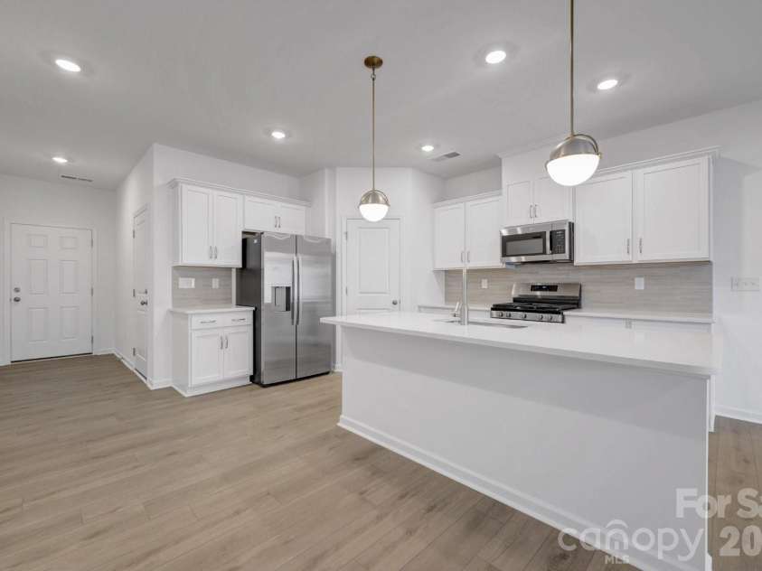 2694 Yeager Drive, Concord, NC 28027.  MLS# CAR4391059, YatesRealty ID 35486. Kitchen