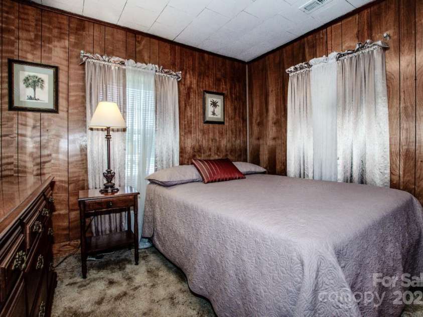 155 Parkertown Road, Mooresville, NC 28115.  MLS# CAR4295452, YatesRealty ID 35488. 