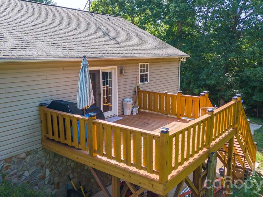 3611 Judea Drive, Lenoir, NC 28645.  MLS# CAR4400934, YatesRealty ID 35488. 