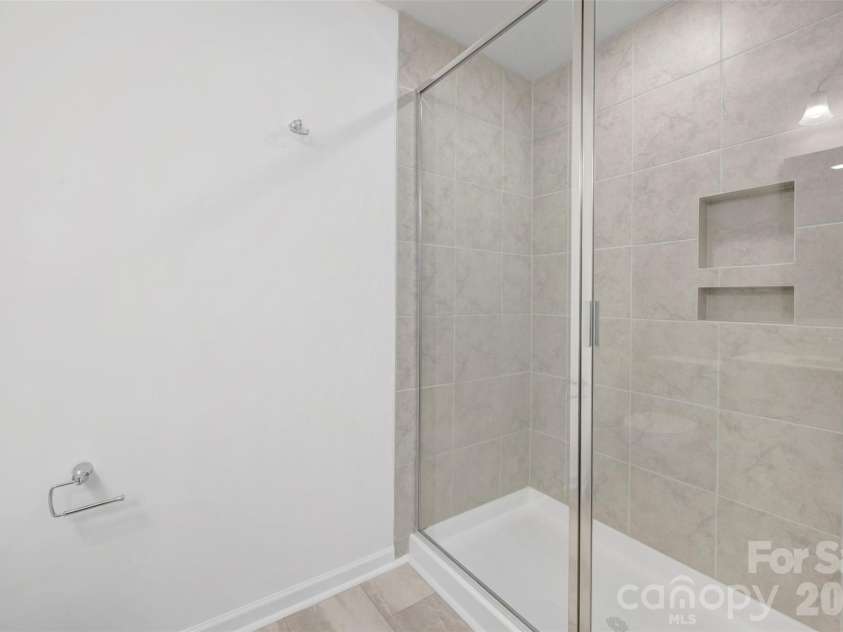 781 Kitfox Drive, Concord, NC 28027.  MLS# CAR4391069, YatesRealty ID 35489. Owner's suite
