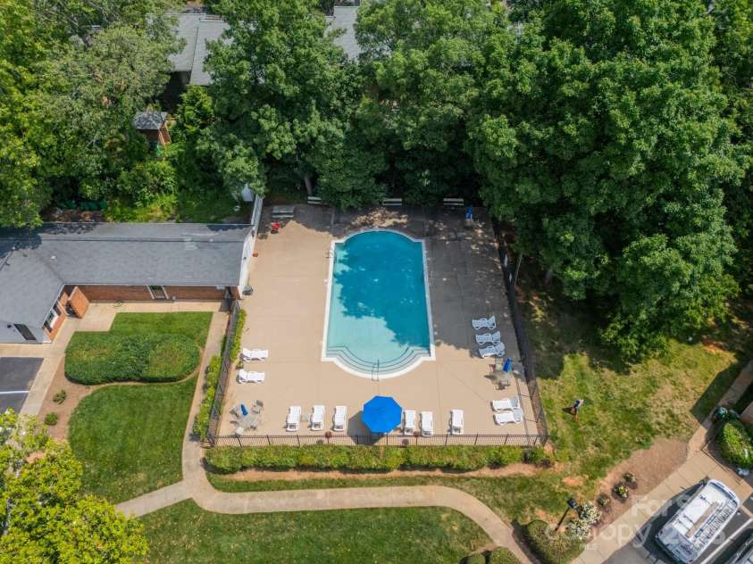 5927 Quail Hollow Road, Charlotte, NC 28210.  MLS# CAR4260854, YatesRealty ID 3549. 