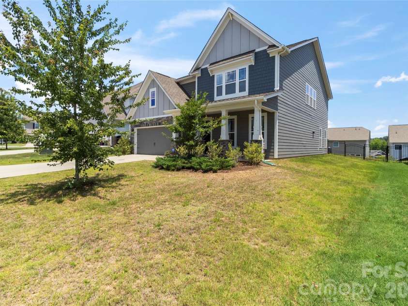 2011 Saddlebred Drive, Iron Station, NC 28080.  MLS# CAR4399891, YatesRealty ID 35492. 