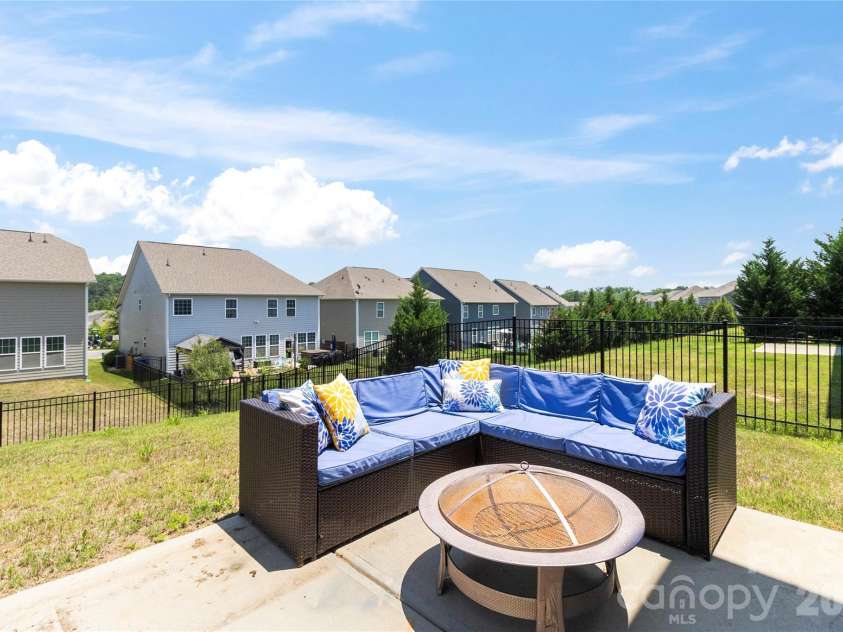2011 Saddlebred Drive, Iron Station, NC 28080.  MLS# CAR4399891, YatesRealty ID 35492. 
