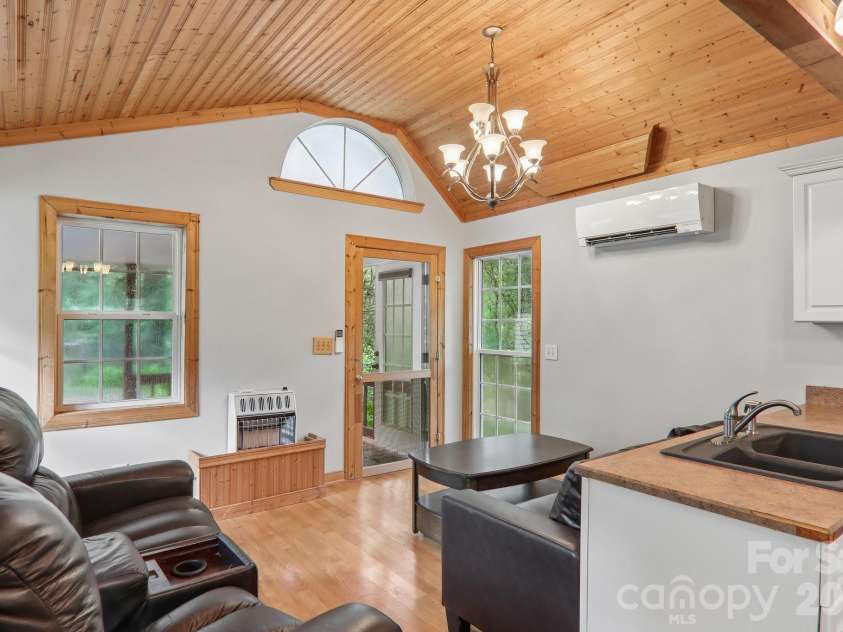 61 Bo Diddly Lane, Cedar Mountain, NC 28718.  MLS# CAR4399464, YatesRealty ID 35495. 