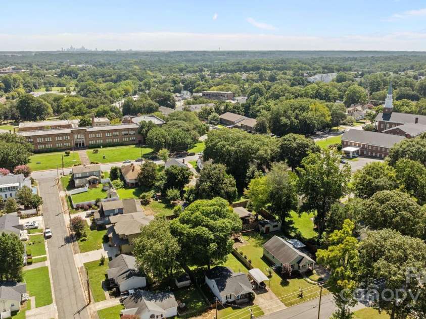 104 Oak Street, Belmont, NC 28012.  MLS# CAR4295231, YatesRealty ID 35496. 