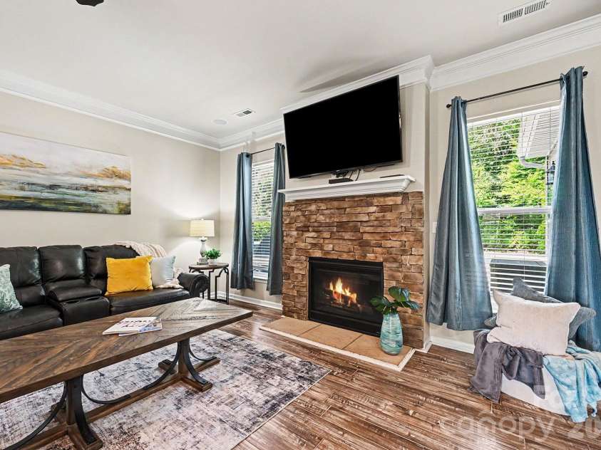 5700 Verducci Lane, Waxhaw, NC 28173.  MLS# CAR4392048, YatesRealty ID 35497. 