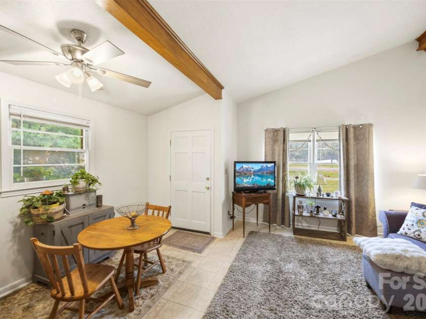 6010 Pleasant Grove Road, Charlotte, NC 28216.  MLS# CAR4401539, YatesRealty ID 35498. 
