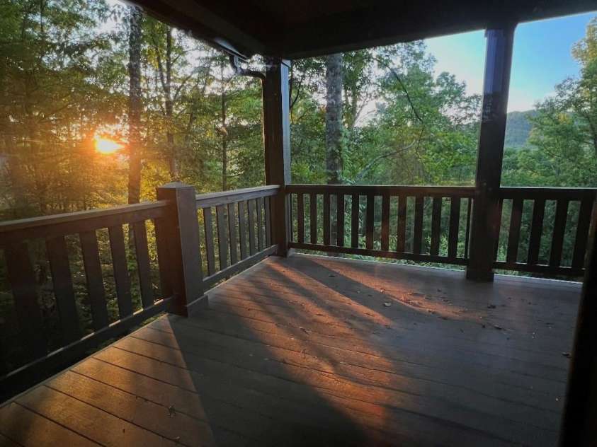 28 & 30 Garren View Drive, Fairview, NC 28730.  MLS# CAR4397889, YatesRealty ID 35499. 