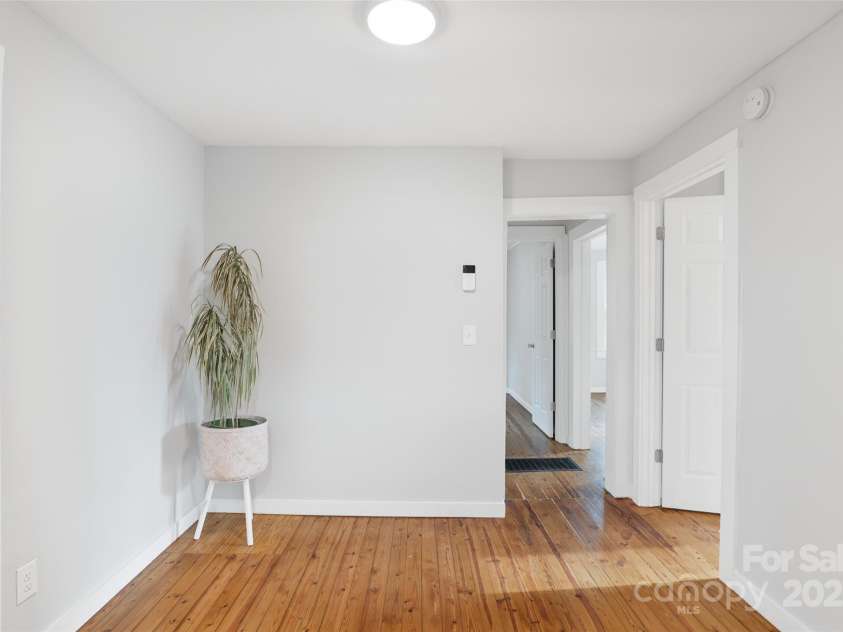 364 State Street, Asheville, NC 28806.  MLS# CAR4294913, YatesRealty ID 35499. Another angle of the flex room in the middle of the home, great for office/sitting room