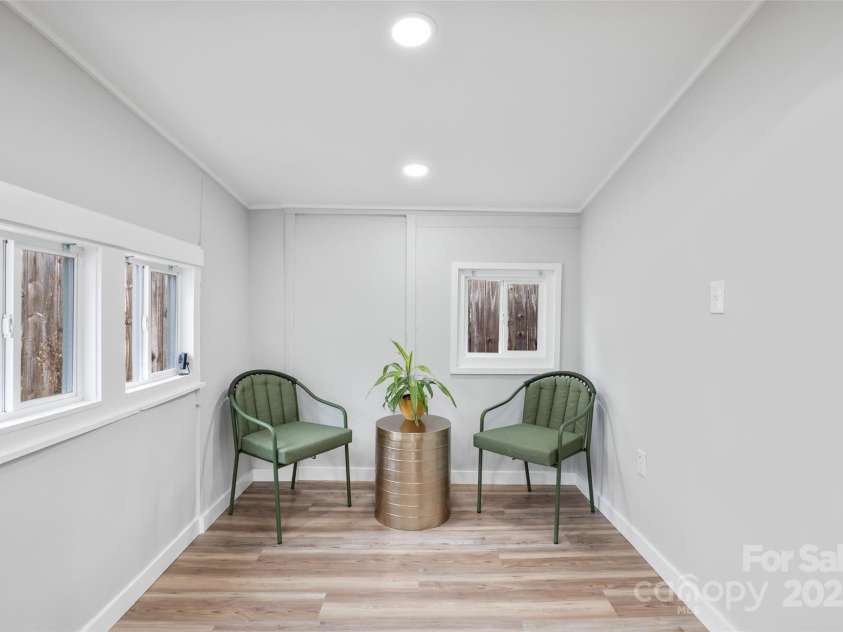 364 State Street, Asheville, NC 28806.  MLS# CAR4294913, YatesRealty ID 35499. Open concept dining room, new vinyl plank flooring and fresh interior paint