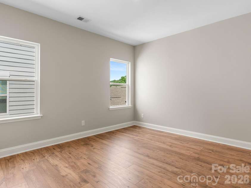 137 Cherry Springs Lane, Asheville, NC 28804.  MLS# CAR4385529, YatesRealty ID 355. 