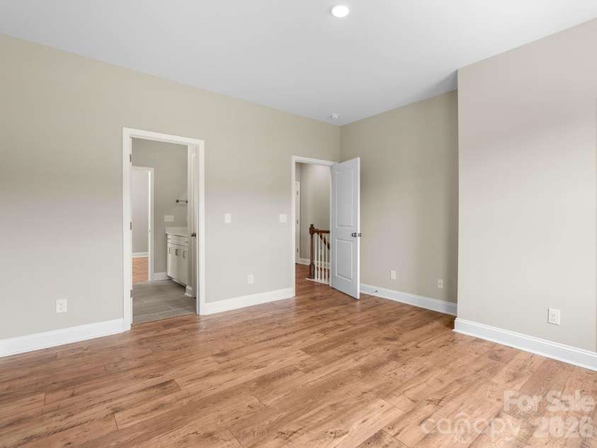 137 Cherry Springs Lane, Asheville, NC 28804.  MLS# CAR4385529, YatesRealty ID 355. 