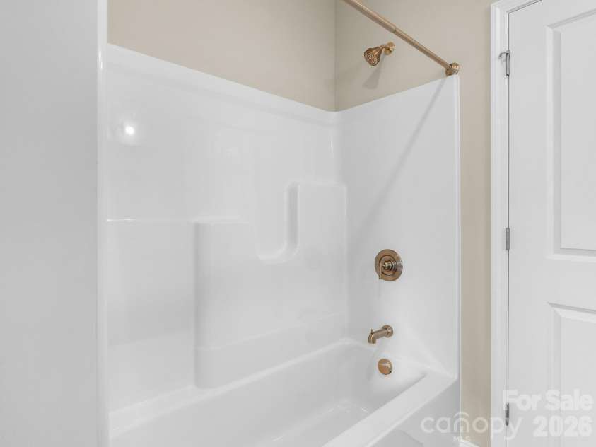 137 Cherry Springs Lane, Asheville, NC 28804.  MLS# CAR4385529, YatesRealty ID 355. 