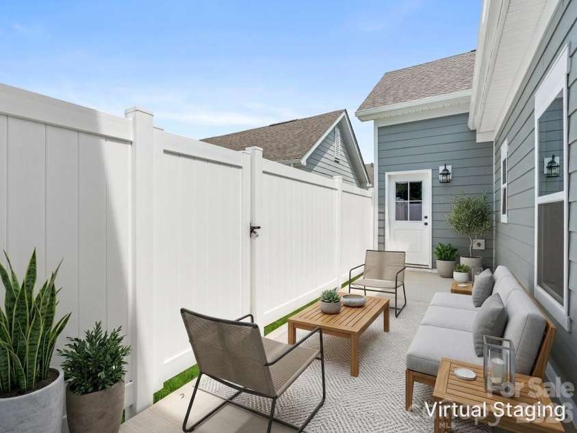 137 Cherry Springs Lane, Asheville, NC 28804.  MLS# CAR4385529, YatesRealty ID 355. 