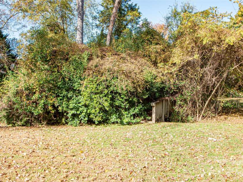 1741 Dallas Avenue, Charlotte, NC 28205.  MLS# CAR4320346, YatesRealty ID 3550. 