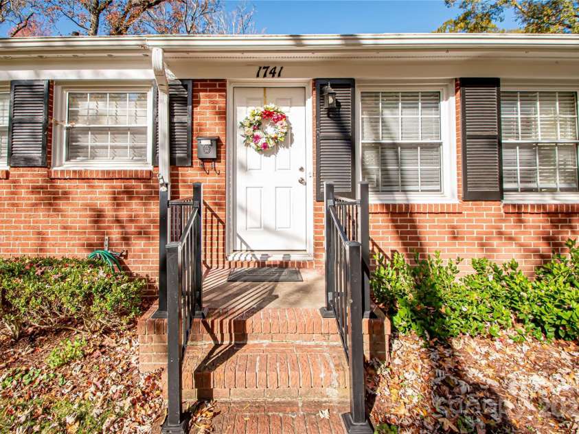 1741 Dallas Avenue, Charlotte, NC 28205.  MLS# CAR4320346, YatesRealty ID 3550. 