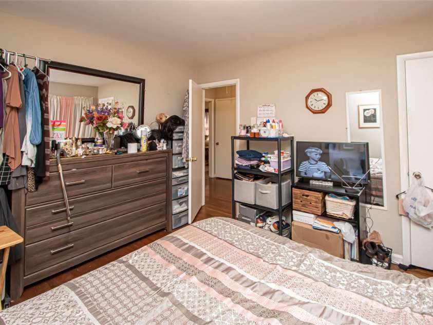 1741 Dallas Avenue, Charlotte, NC 28205.  MLS# CAR4320346, YatesRealty ID 3550. 