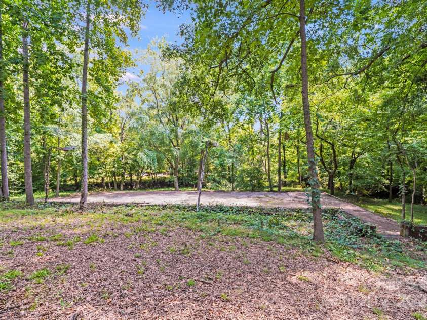 2606 Camelot Drive, Rock Hill, SC 29732.  MLS# CAR4286606, YatesRealty ID 35500. 