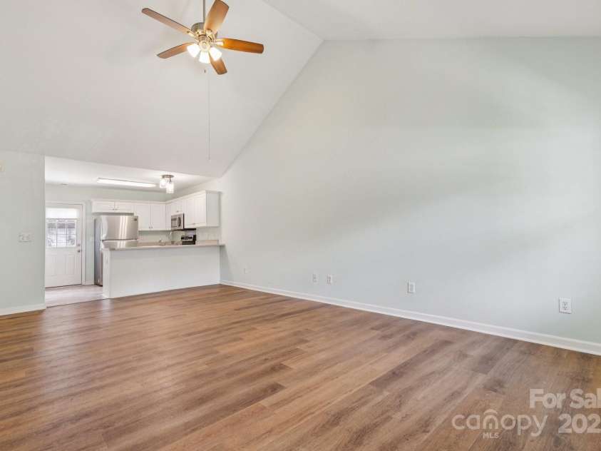 707 Dalebrook Lane, Rock Hill, SC 29730.  MLS# CAR4280708, YatesRealty ID 35501. 
