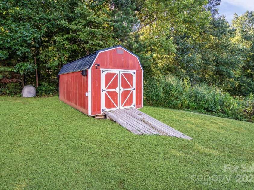 173 Painted Bunting Drive, Troutman, NC 28166.  MLS# CAR4293533, YatesRealty ID 35502. 