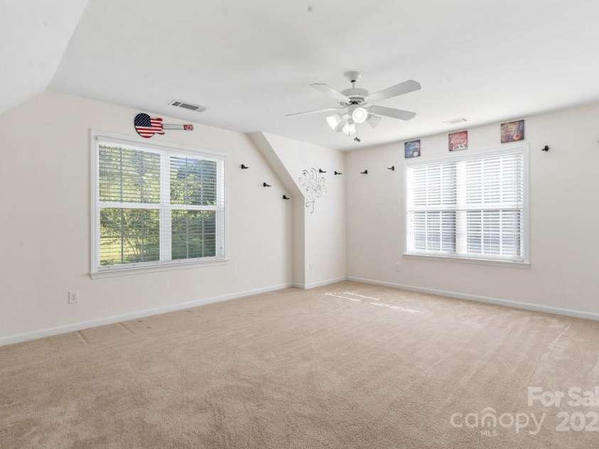 173 Painted Bunting Drive, Troutman, NC 28166.  MLS# CAR4293533, YatesRealty ID 35502. Bonus Room