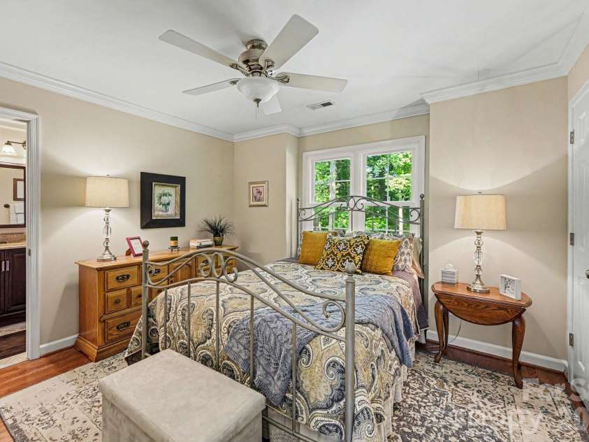 4335 Winterberry Ridge Court, Winston Salem, NC 27103.  MLS# CAR4389980, YatesRealty ID 35502. 