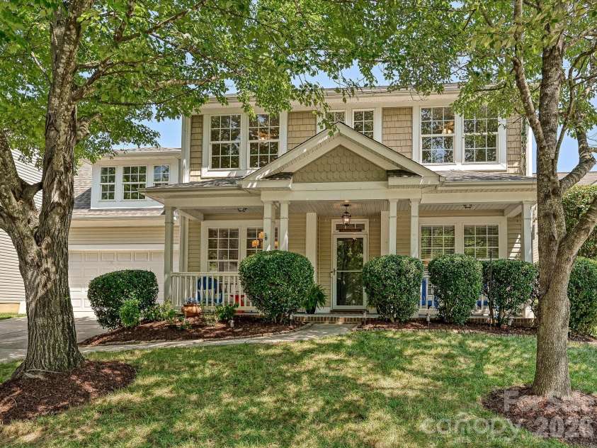 1173 STONEDOWN Lane, Matthews, NC 28104.  MLS# CAR4399448, YatesRealty ID 35503. 