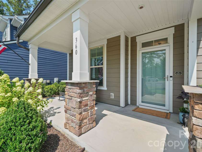 360 Reedy River Lane, Clover, SC 29710.  MLS# CAR4399281, YatesRealty ID 35506. 