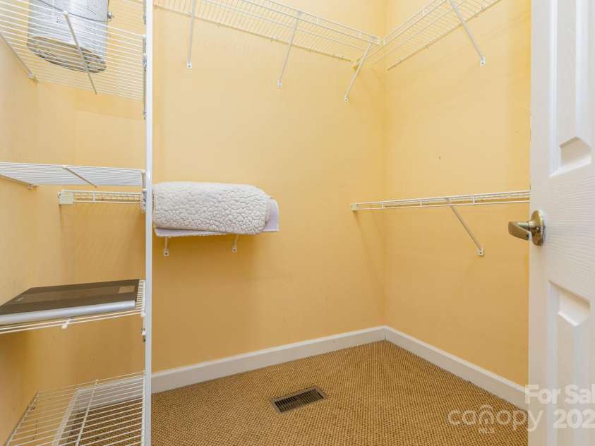 8625 Quarters Lane, Mint Hill, NC 28227.  MLS# CAR4284539, YatesRealty ID 35506. 