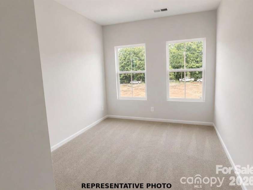 3627 Teslow Drive, Charlotte, NC 28215.  MLS# CAR4401143, YatesRealty ID 35507. 