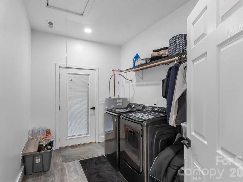 4816 Klutz Place, Granite Falls, NC 28630.  MLS# CAR4401378, YatesRealty ID 35509. 
