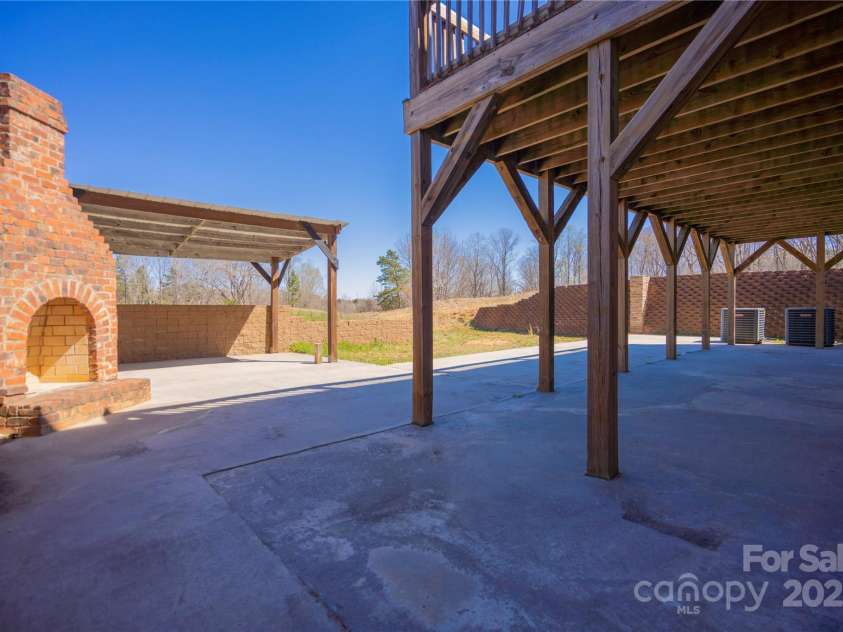 2536 Tyro Road, Lexington, NC 27295.  MLS# CAR4277965, YatesRealty ID 3551. 