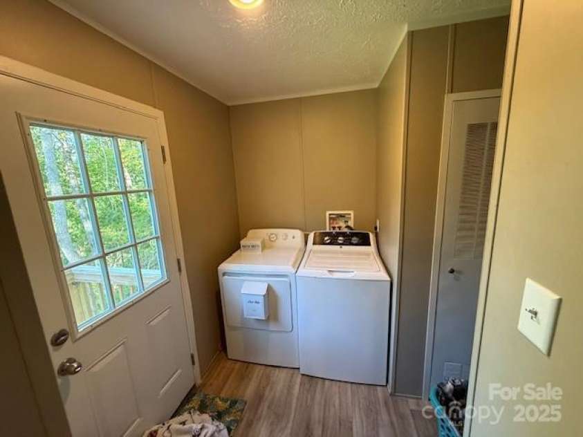 5371 Pinnacle Mountain Road, Zirconia, NC 28790.  MLS# CAR4285998, YatesRealty ID 35510. 