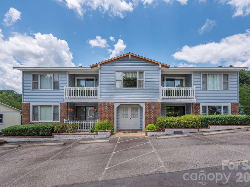 59 Nazarene Way, Waynesville, NC 28785.  MLS# CAR4400319, YatesRealty ID 35510. 