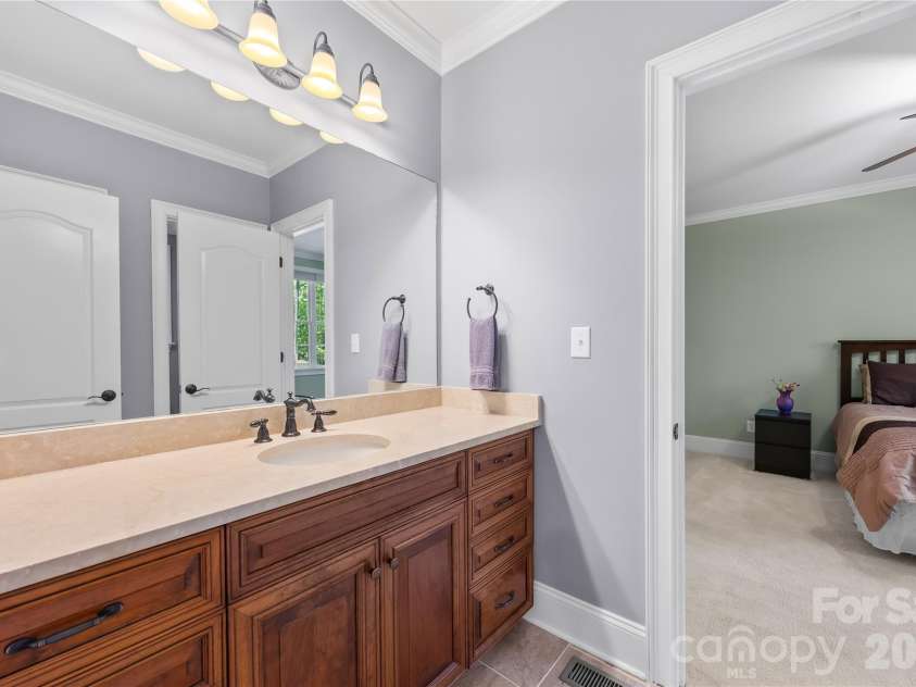 6830 Goose Point Drive, Denver, NC 28037.  MLS# CAR4387726, YatesRealty ID 35512. 