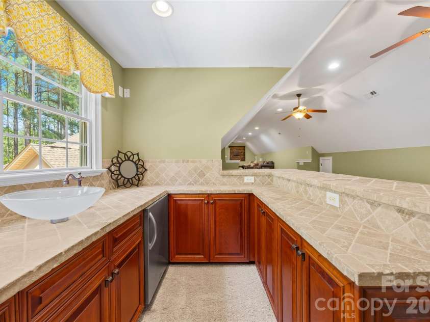 6830 Goose Point Drive, Denver, NC 28037.  MLS# CAR4387726, YatesRealty ID 35512. 