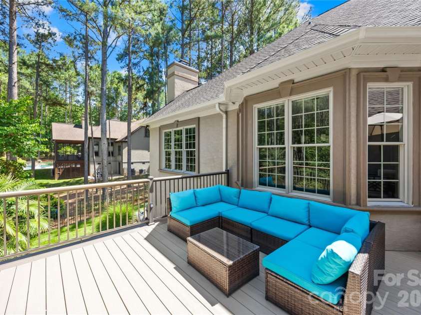 6830 Goose Point Drive, Denver, NC 28037.  MLS# CAR4387726, YatesRealty ID 35512. 