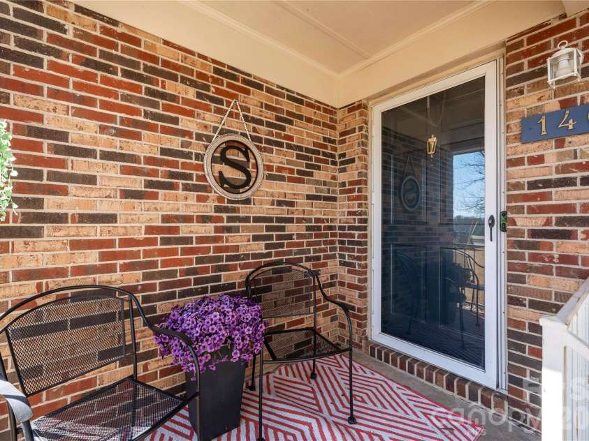 140 Patrick Road, Gastonia, NC 28056.  MLS# CAR4337975, YatesRealty ID 35513. 