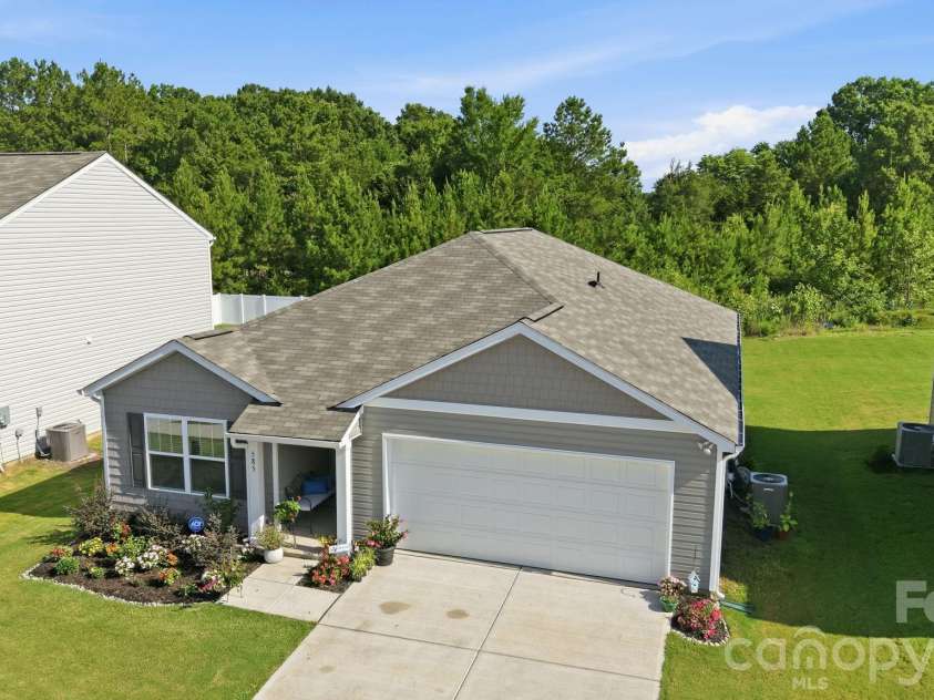 585 Sparkleberry Street, Chester, SC 29706.  MLS# CAR4397248, YatesRealty ID 35514. 