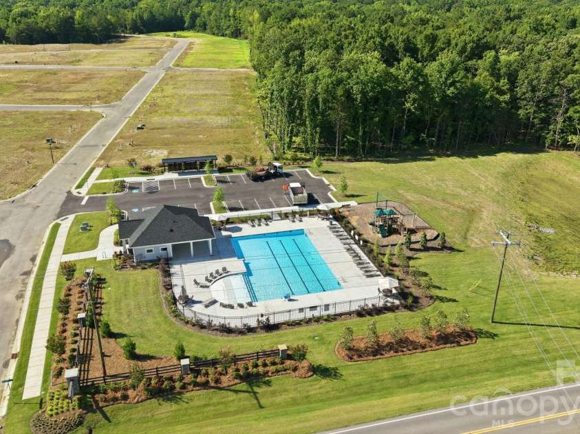 585 Sparkleberry Street, Chester, SC 29706.  MLS# CAR4397248, YatesRealty ID 35514. 