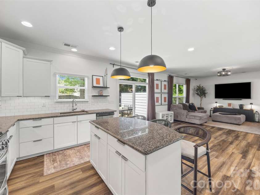 252 Hydrangea Drive, Clover, SC 29710.  MLS# CAR4353447, YatesRealty ID 35515. 