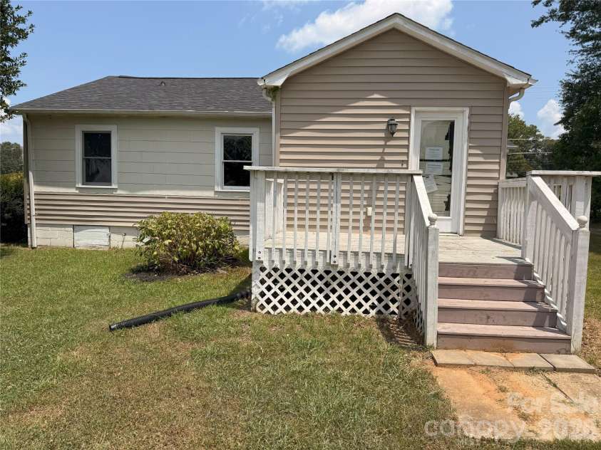 1782 US 74 Business Highway, Ellenboro, NC 28040.  MLS# CAR4283053, YatesRealty ID 35516. 