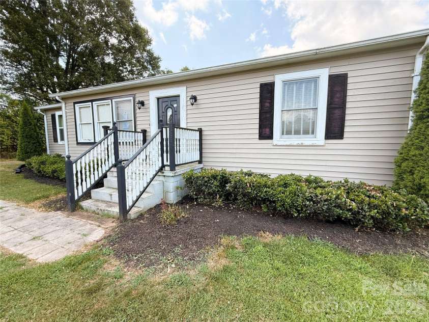 1782 US 74 Business Highway, Ellenboro, NC 28040.  MLS# CAR4283053, YatesRealty ID 35516. 