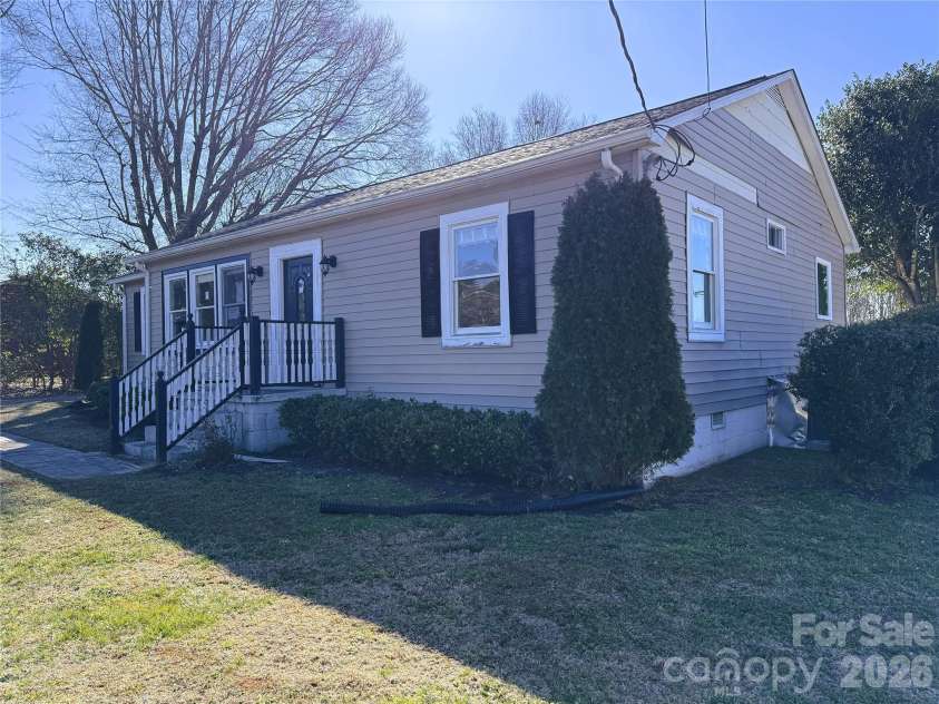 1782 US 74 Business Highway, Ellenboro, NC 28040.  MLS# CAR4283053, YatesRealty ID 35516. 