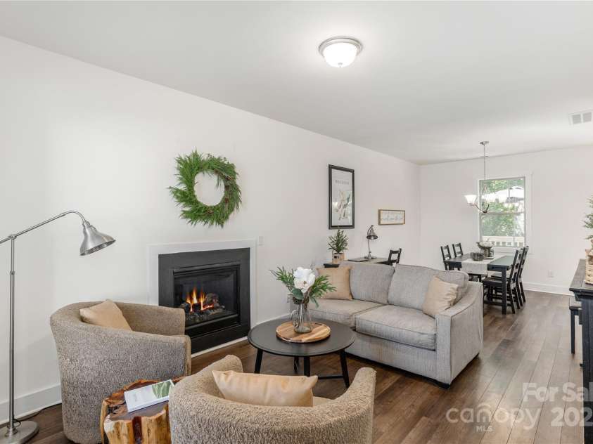 195 Cardwell Lane, Fletcher, NC 28732.  MLS# CAR4296464, YatesRealty ID 35516. Living area