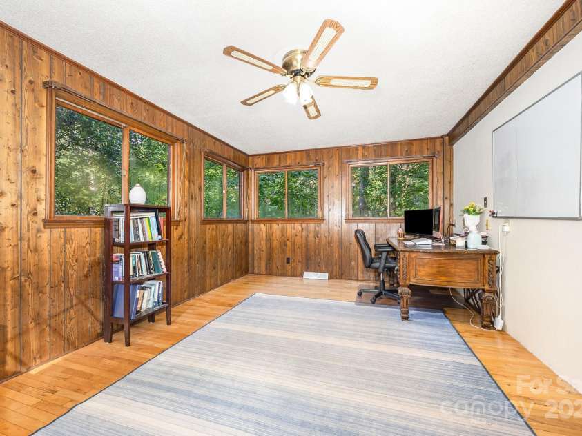 330 Camelot Drive, Salisbury, NC 28144.  MLS# CAR4296893, YatesRealty ID 35518. 