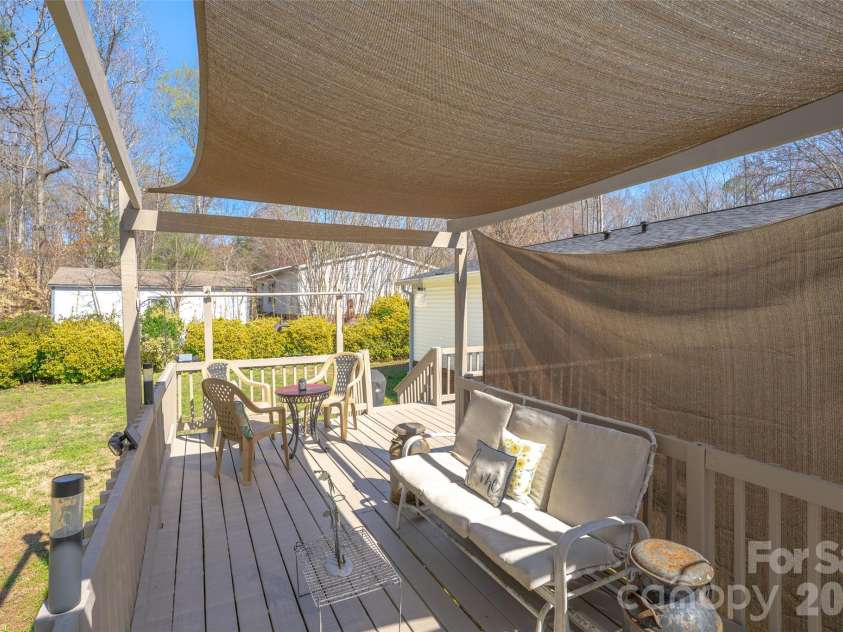 188 Crystal Bay Drive, Mooresville, NC 28115.  MLS# CAR4350584, YatesRealty ID 3552. 