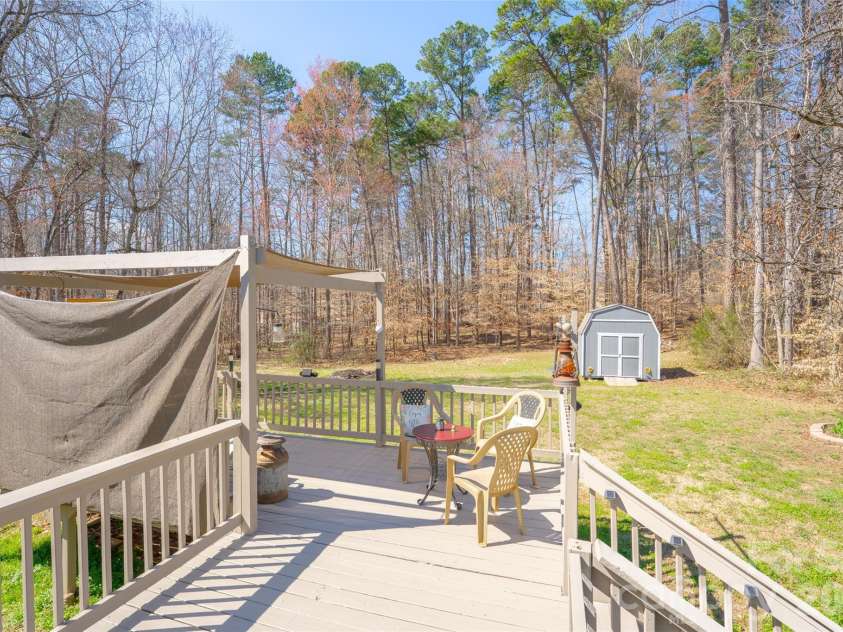 188 Crystal Bay Drive, Mooresville, NC 28115.  MLS# CAR4350584, YatesRealty ID 3552. 